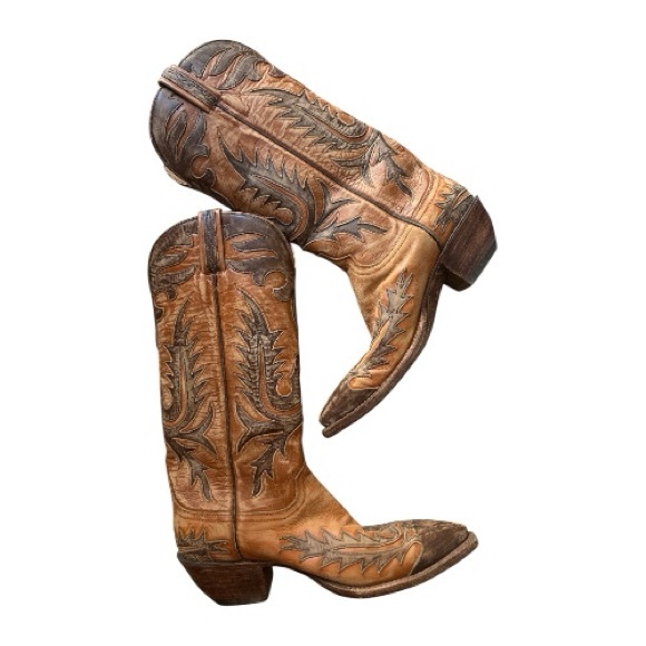 Lucchese Classic Shoes - ❤️ Lucchese Classics Women’s Brown Western Cowboy Boots w/ Embroidered Design ❤️